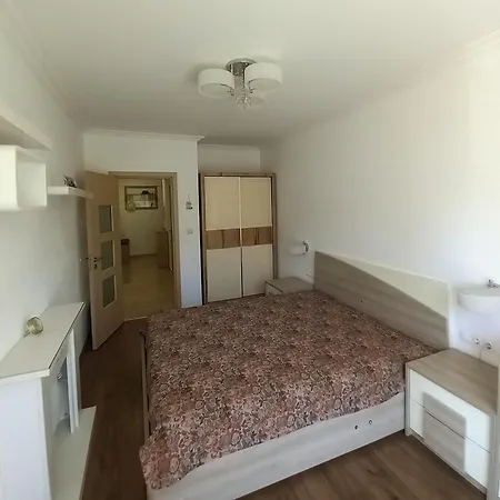 Apartment Private Admiral With Gorgeus Veranda Sveti Vlas