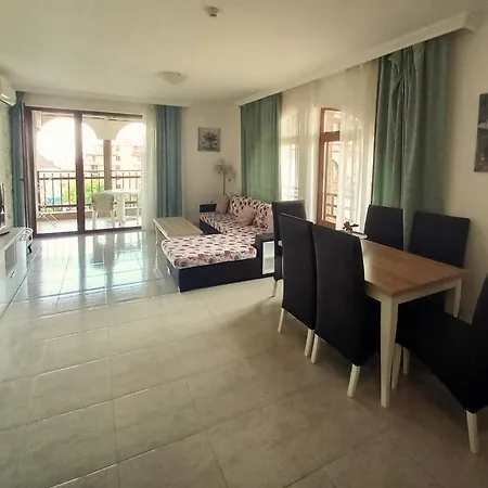 Apartment Private Admiral With Gorgeus Veranda