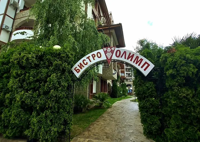 Olymp Skyview Апартамент